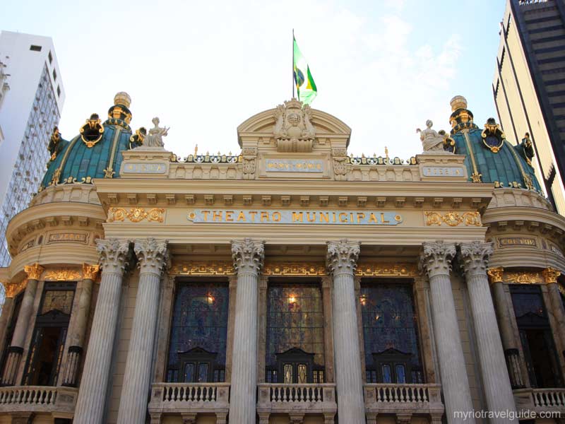 Municipal-Theater Opera House-in-Downtown-Rio-de-Janeiro