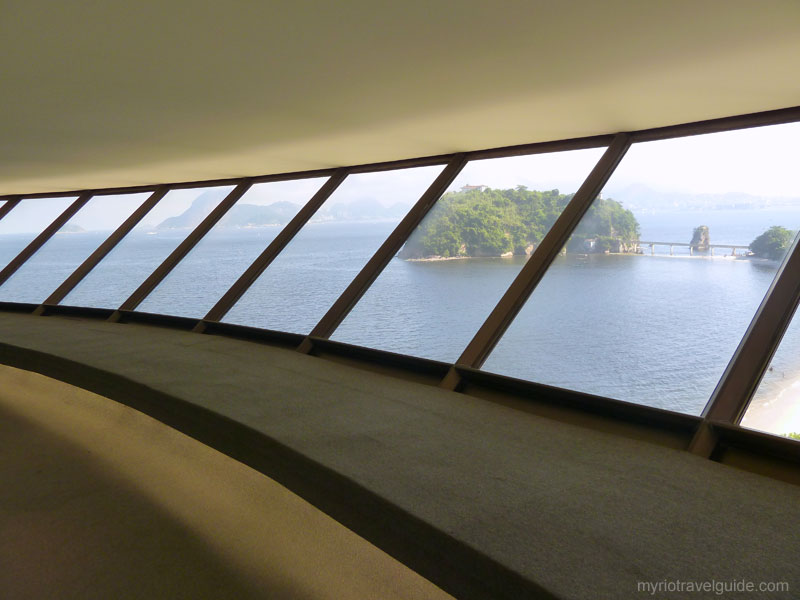 Niemeyer's Museum Of Niteroi Brazil