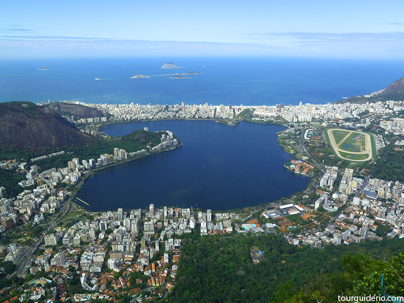 Rio-de-Janeiro-vista point on Corcovado Mountain