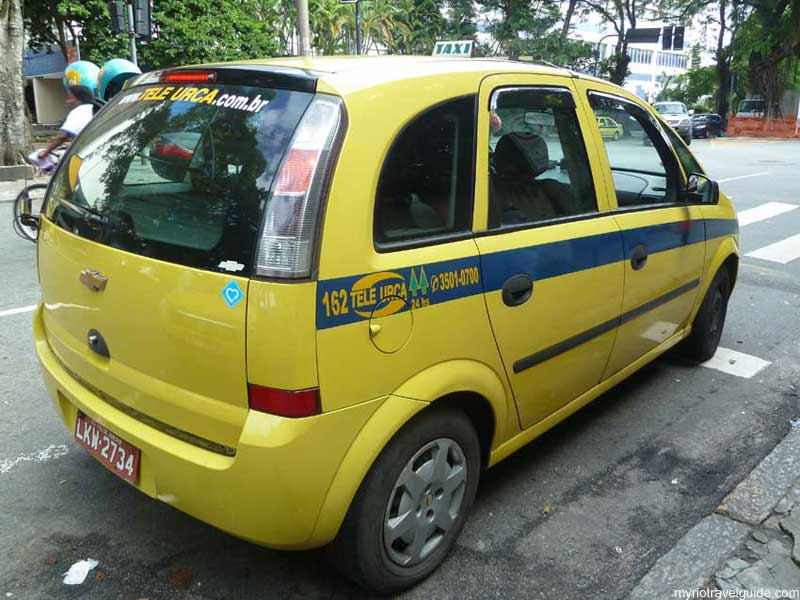 yellow-5-seater-taxi-rio-de-janeiro